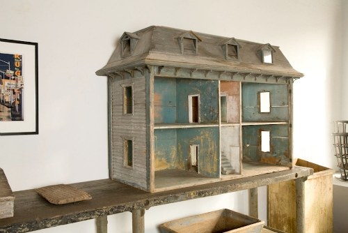 american dollhouse