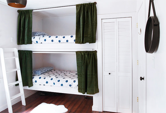 simple cabin bunks (via sarah sherman samuel of smitten studio)