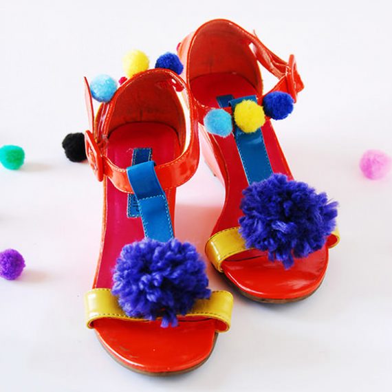 matalan pom pom sandals