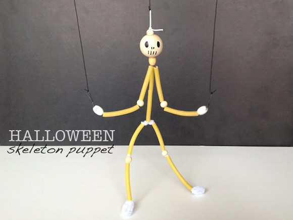 DIY Halloween Skeleton Puppet