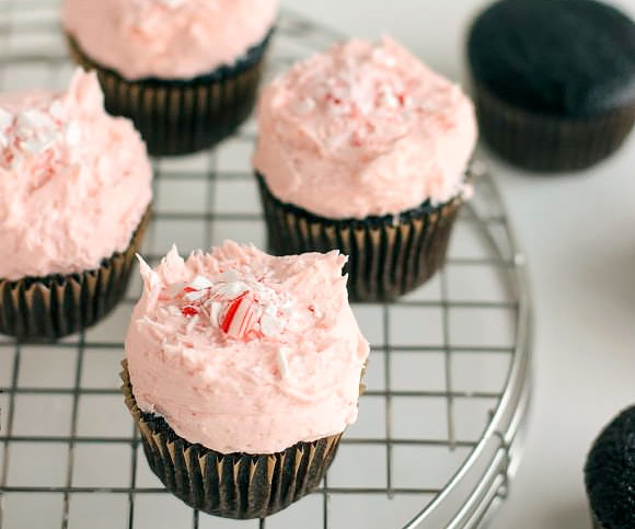 Recipe: Candy Cane Cupcakes