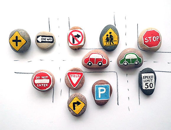 Magnetic Road Sign & Pebble Car Set (via Etsy)