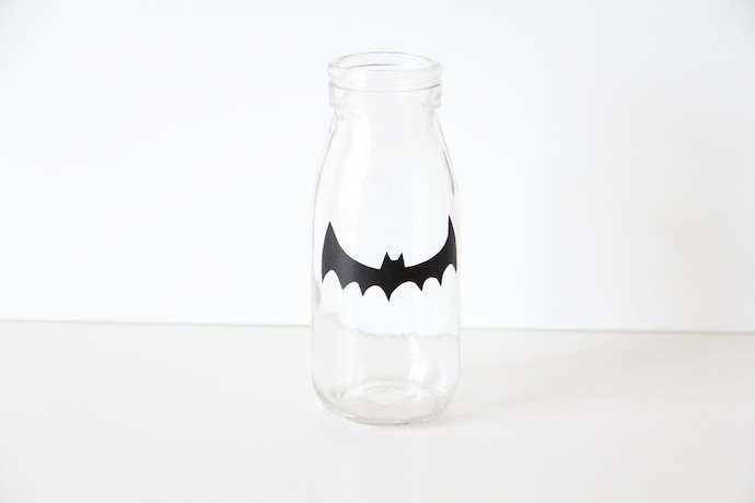 How to make DIY Halloween Party Cups: Step 3