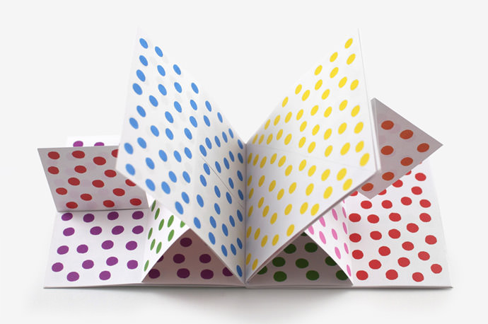 Dots Book by Antonio Ladrillo