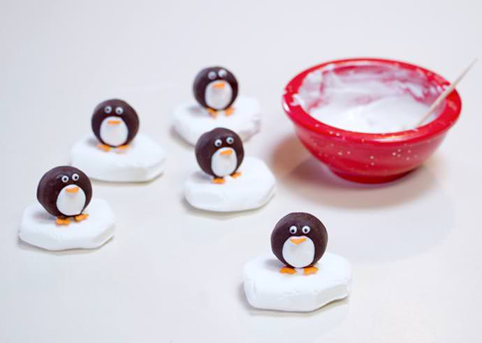 DIY Hot Cocoa Critters Iceberg Penguin
