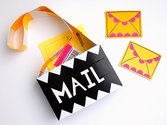 DIY Mail Cereal Box Mail Carrier
