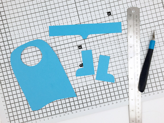DIY Superhero Pom Pom and Paper Craft