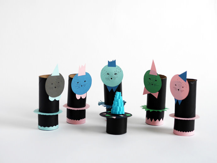 Easy Upcycled Paper Craft Dolls