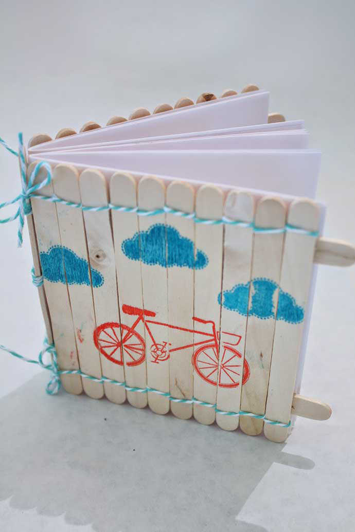 Popsicle Stick Notebook, tutorial via In My Blue Room