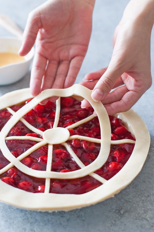 Ferris Wheel Pie Crust Tutorial Handmade Charlotte