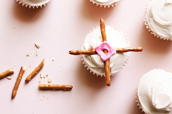 God's Eye Cupcakes