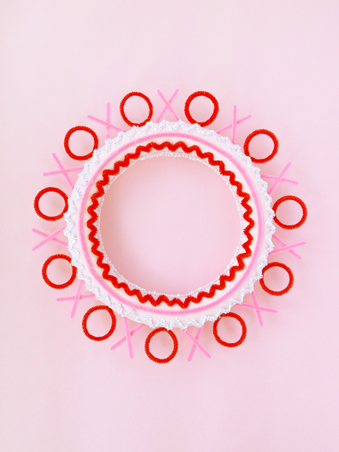 valentine's day pipe cleaner crafts