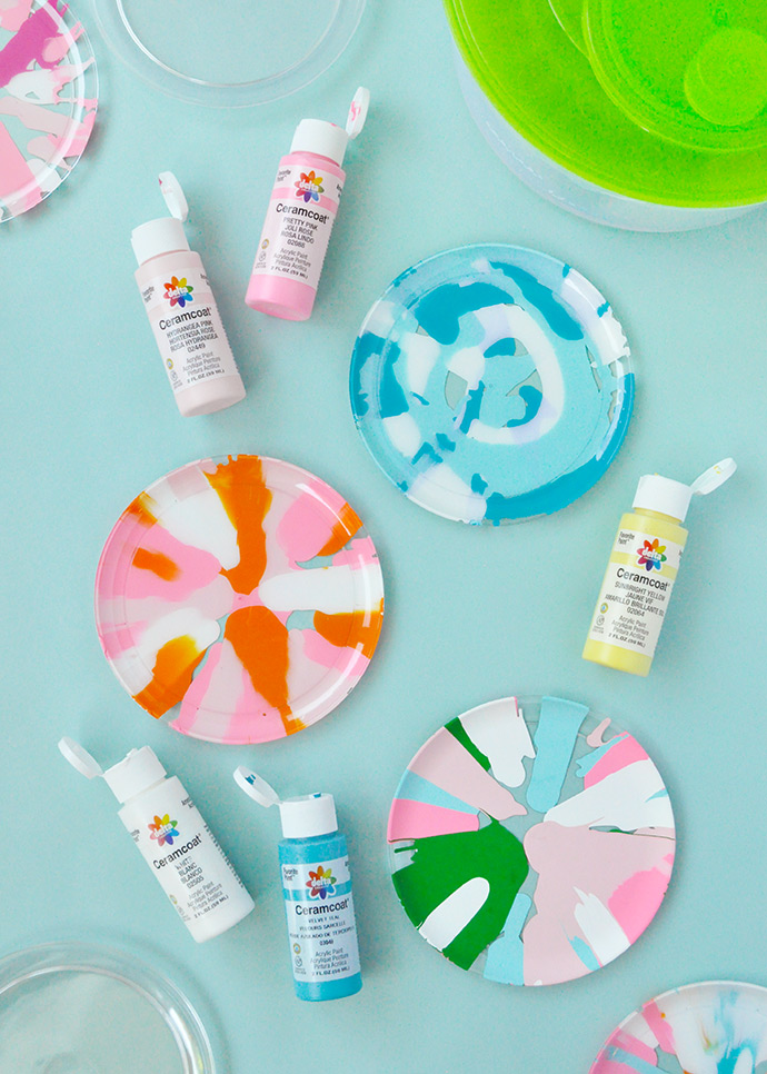 Salad Spinner Art Party Plates