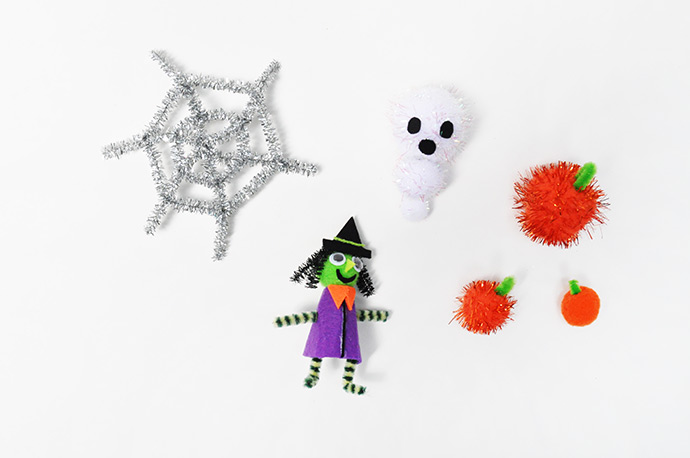 Haunted Halloween Dollhouse