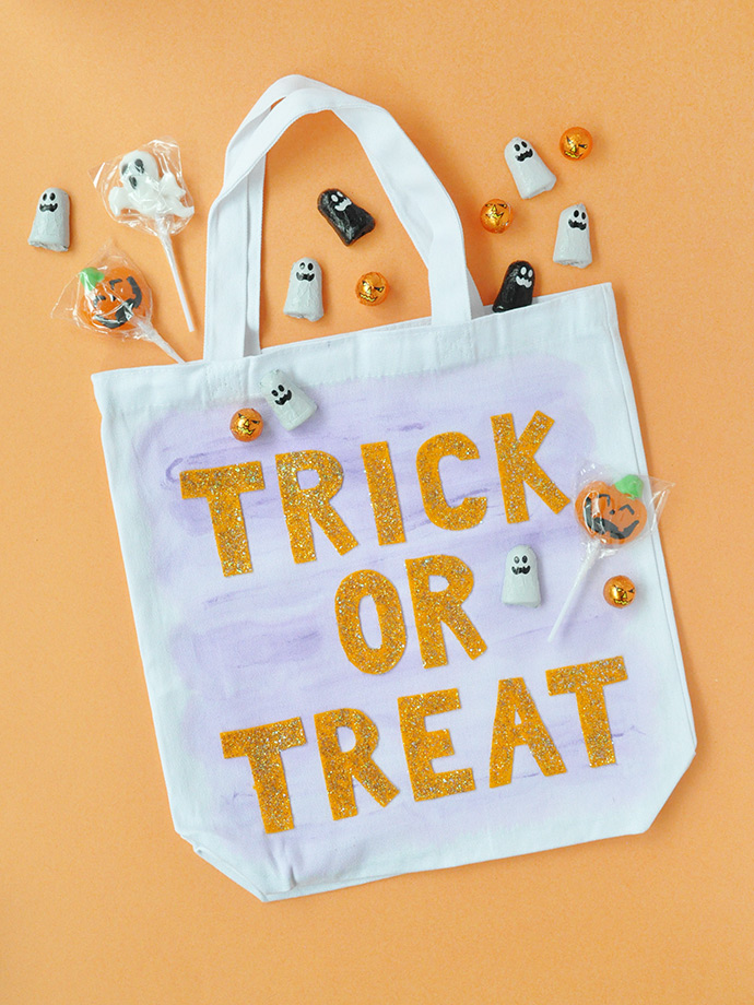 Watercolor & Glitter Trick or Treat Bags
