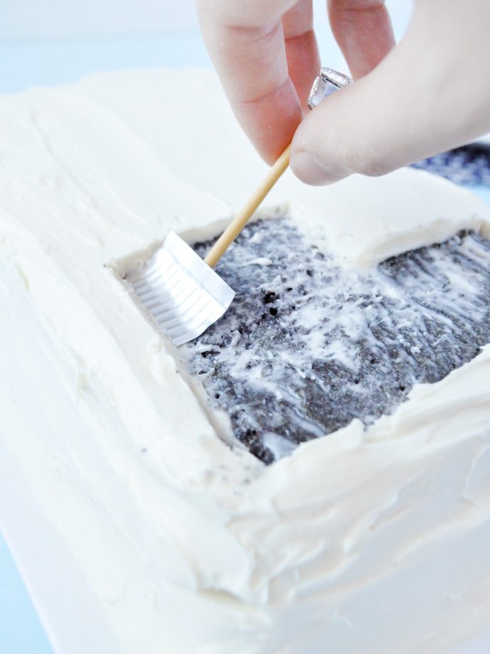 Wintery Snowfall Cake