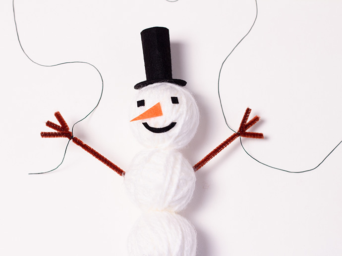 DIY Snowman Puppet