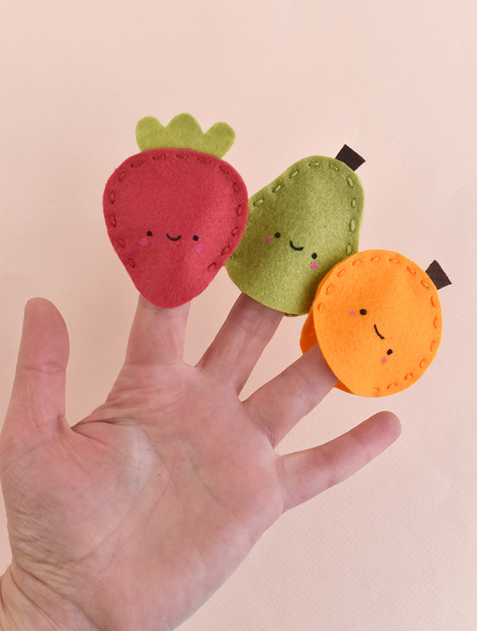 Fruit and Veggie Finger Puppet Valentines