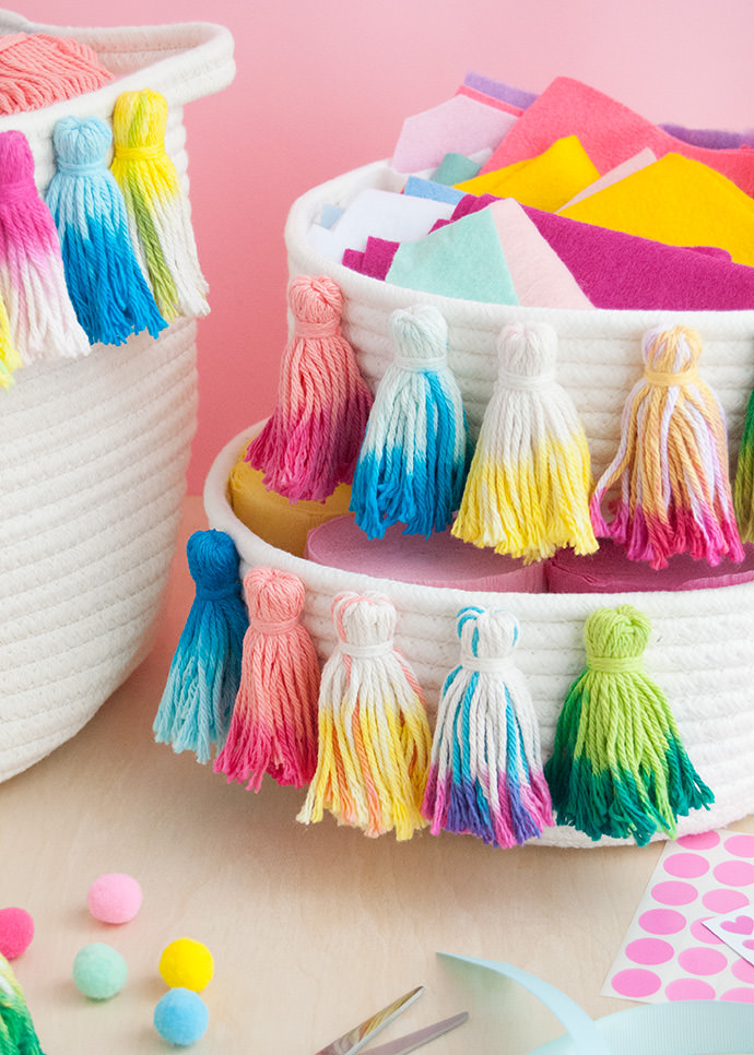 2-Minute Dye Tassel Baskets