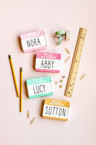 "Hello My Name Is" Place Cards