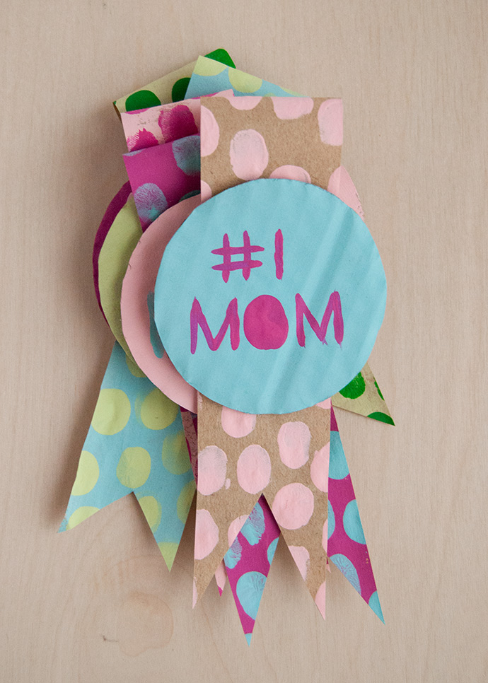 Fingerprint Art Mother's Day Badges